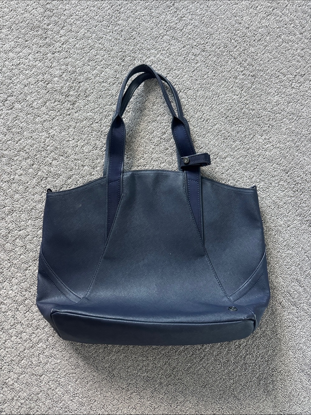 Lululemon medium Navy faux Leather Tote Bag - Women's Everyday Shoulder Bag